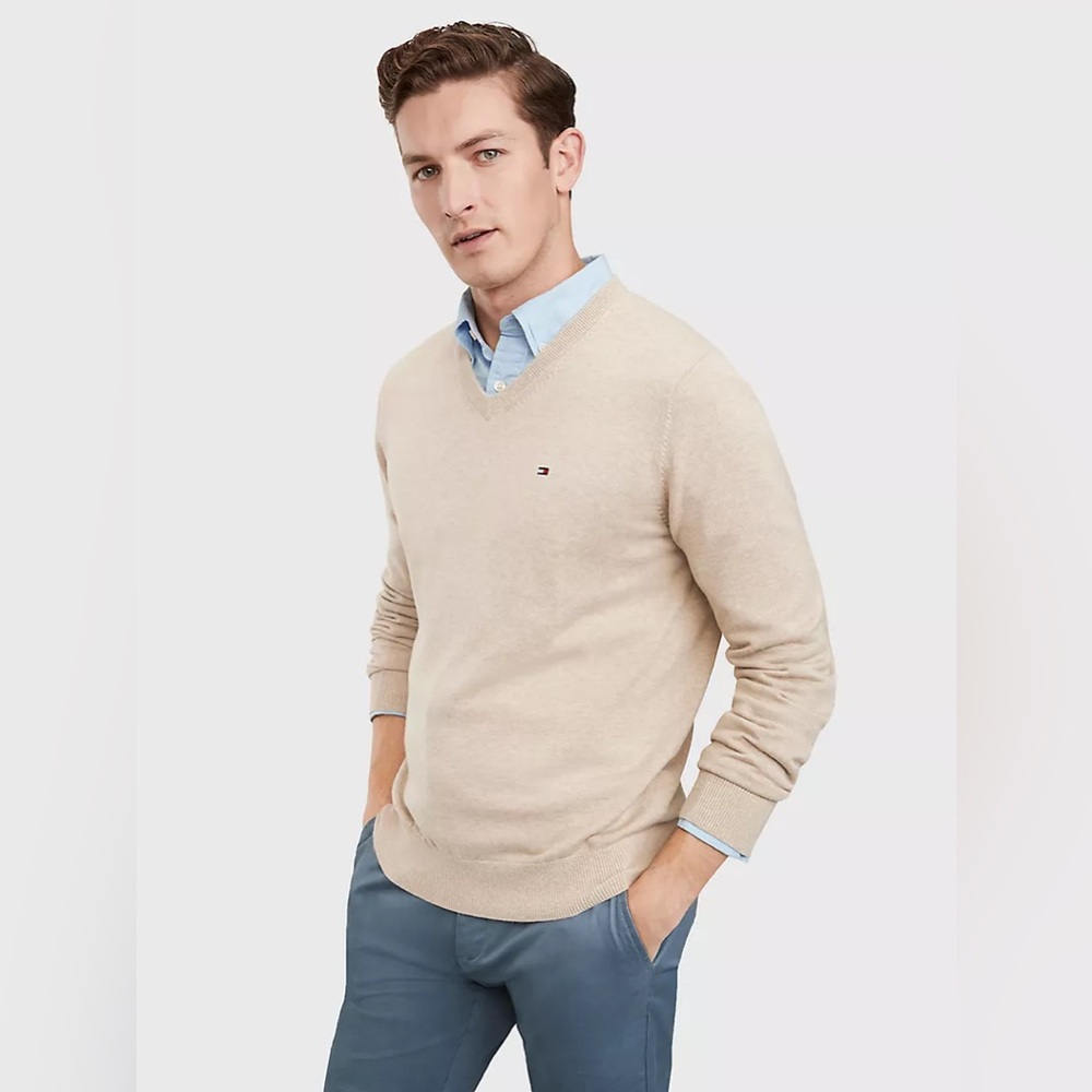 Brand New Tommy Hilfiger Men’s Cream Essential V-Neck Sweater, Size XXL, NWT